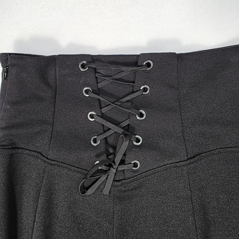 GUESS Gothic Black Lace-up Corset Back Pencil Mini Skirt Side Zip Closure Small - Picture 2 of 10